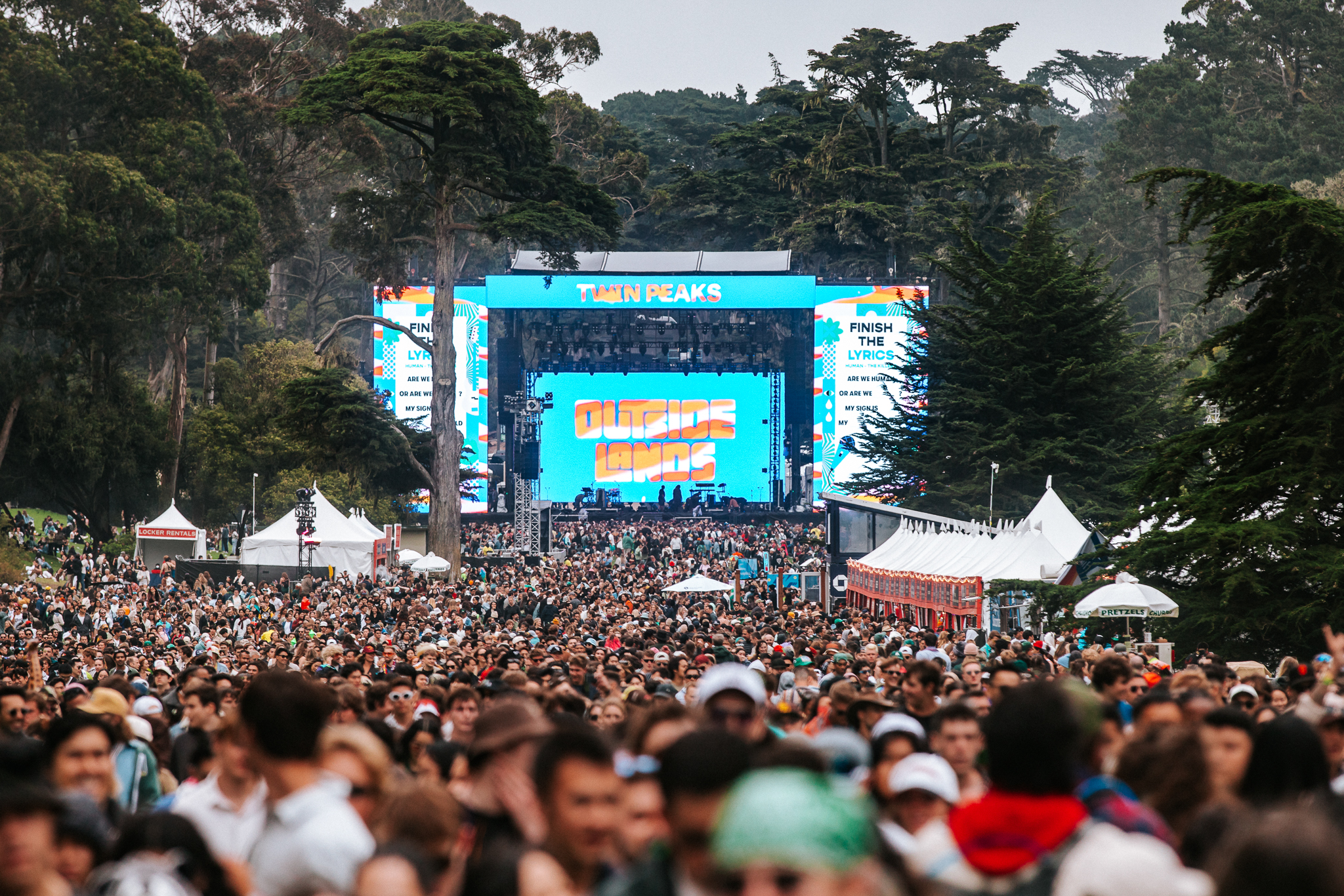 /assets/outsidelands2024_0809_182104-1227_alivecoverage.jpg